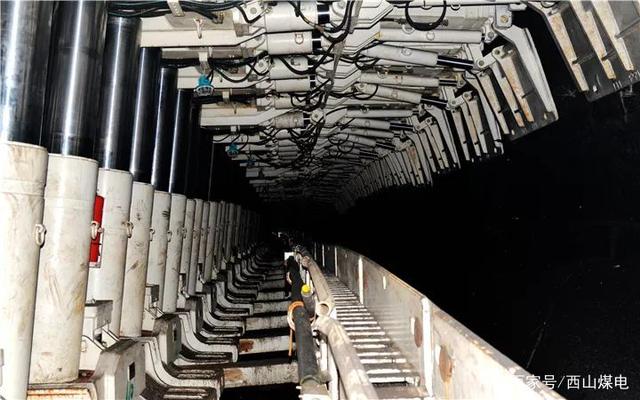 斜溝煤礦提前完成2019年原煤生產(chǎn)任務