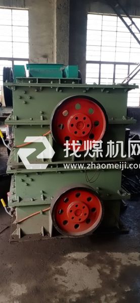 四齒輥破碎機(jī)