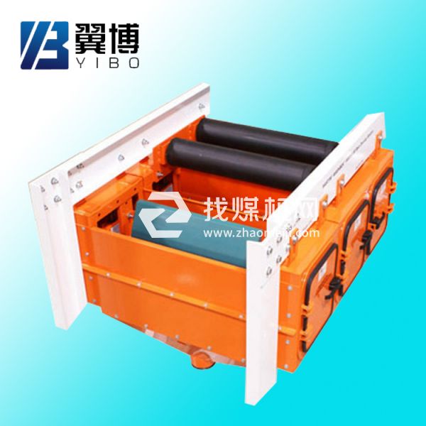 輸送機皮帶頭部清掃箱 去除回程殘留物干凈